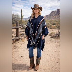 Tejidos Imalaya Wool Ecuadorian Made Southwest Blanket Poncho Wrap EUC One Size